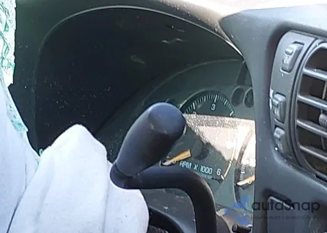 2002 Chevrolet S-10 Ls из США, поврежденный, VIN 1GCDT13W12K184984